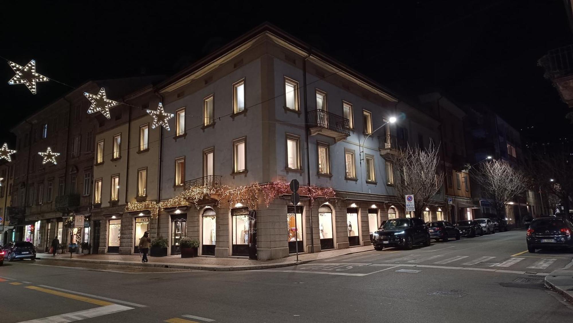 Appartamento Aleph With Private Parking, Next Train Station Como Zewnętrze zdjęcie