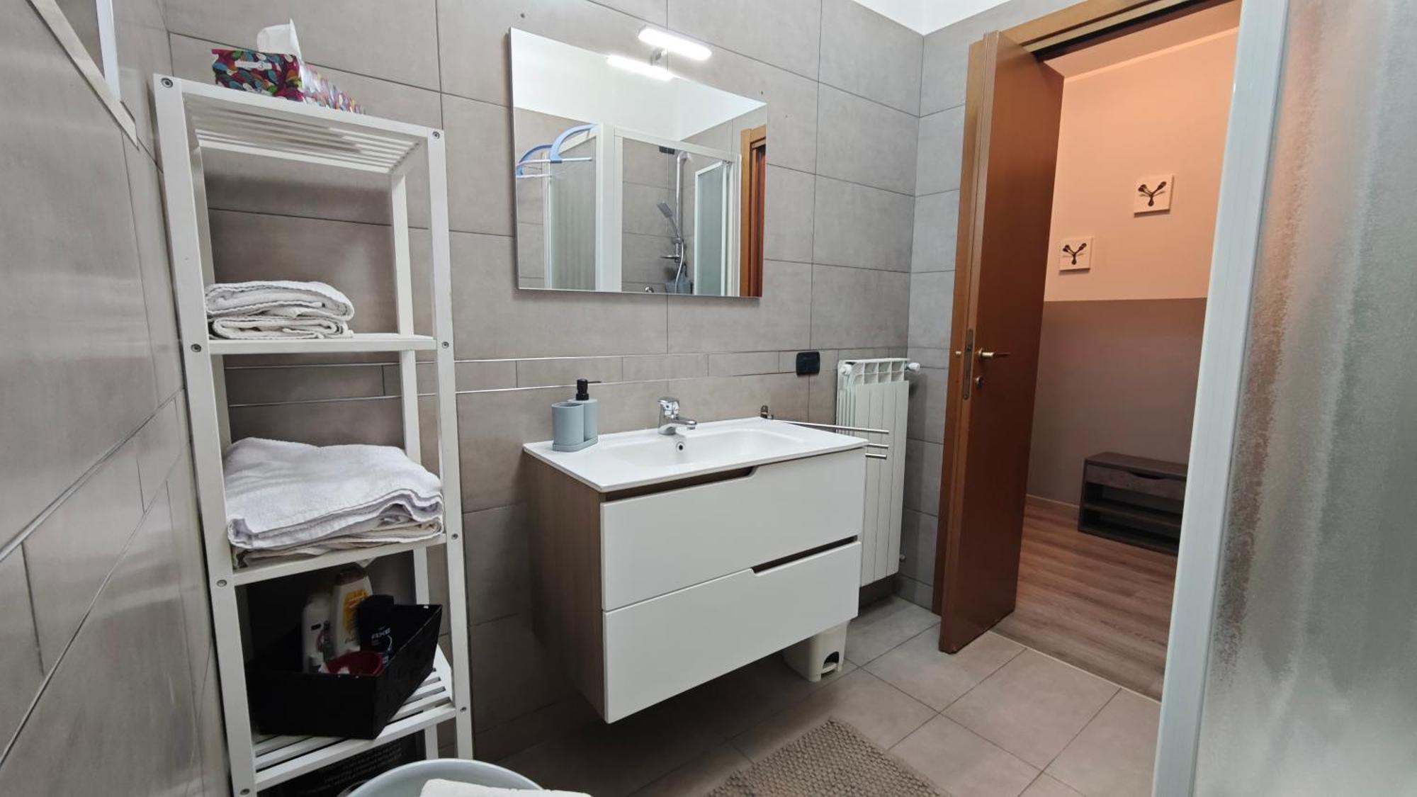 Appartamento Aleph With Private Parking, Next Train Station Como Zewnętrze zdjęcie