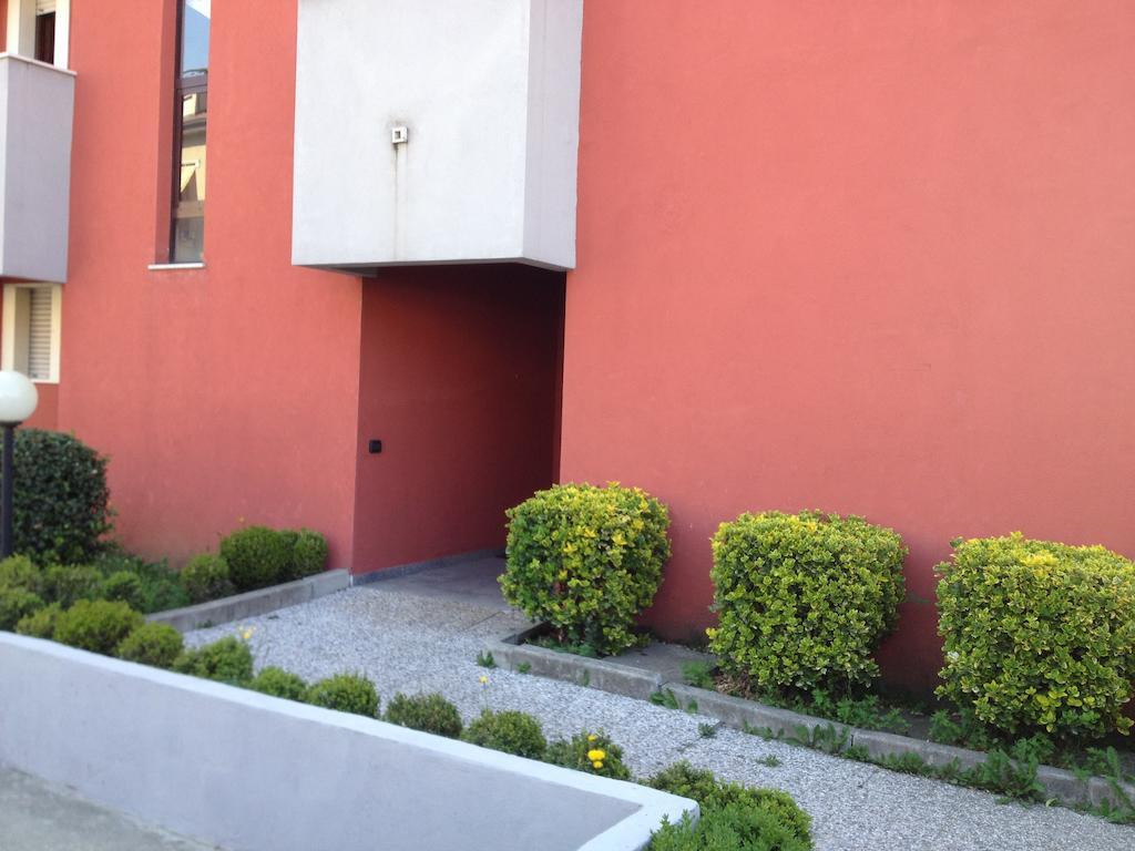 Appartamento Aleph With Private Parking, Next Train Station Como Zewnętrze zdjęcie