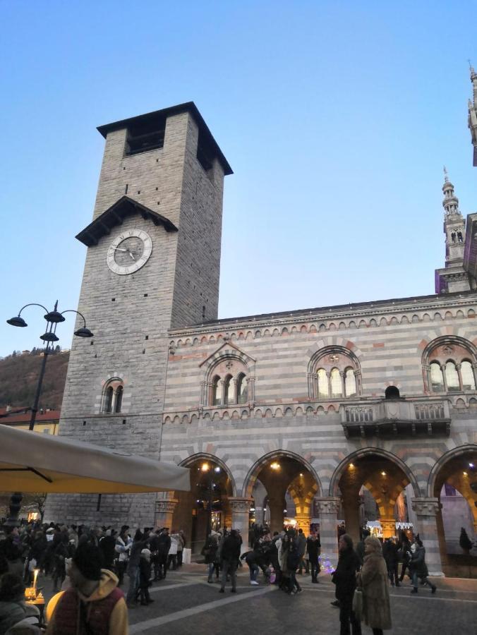 Appartamento Aleph With Private Parking, Next Train Station Como Zewnętrze zdjęcie